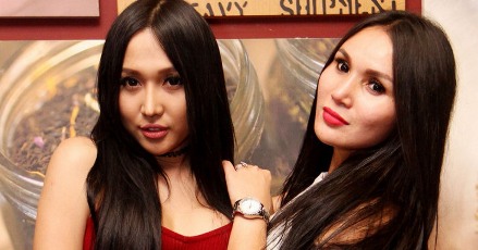 Sempat Dicekal, Duo Manjah Buat Video Klip 2 Bulan